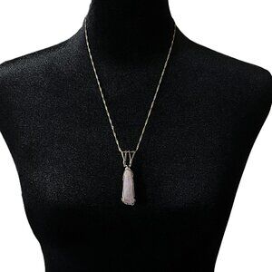 VTG Rose Quartz Wire-Wrap Pendant Necklace Gold Tone Chain 18-19" Design Chain